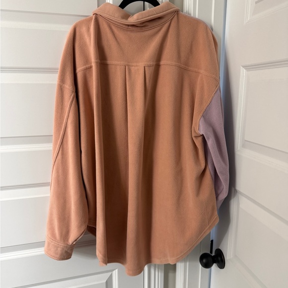 Two-Tone Shacket - Picture 2 of 3